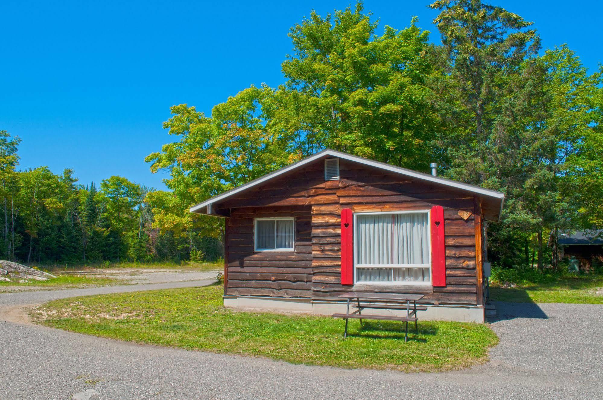 Glenview Cottages Sault Sainte Marie Esterno foto